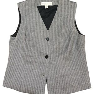 4 Petite Sophisticate Black and White Herringbone Vest